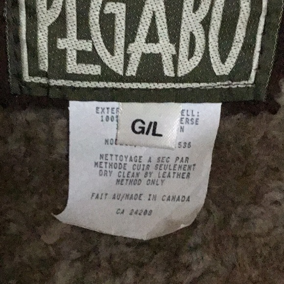 Brown Shearling Vest - Picture 4 of 8